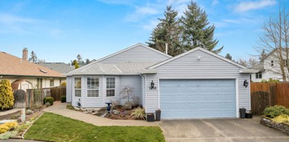 1910 NE 158TH CT, Portland