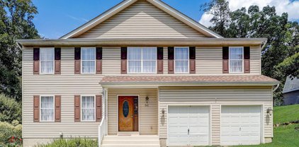 541 Carson Ct, Lusby