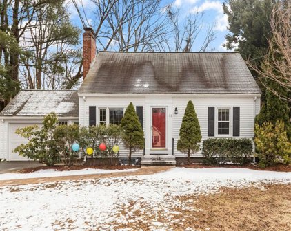 11 Valley View Rd, Wayland