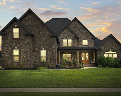 2996 Hartley Dr, Clarksville