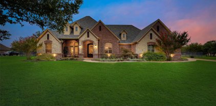 333 Silver Canyon  Drive, Fort Worth