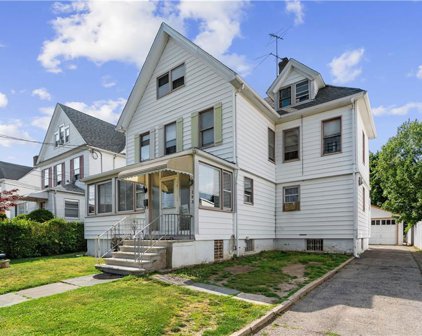 183 Sickles Avenue, New Rochelle
