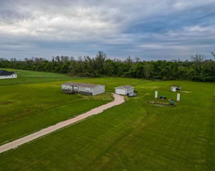 6109 County Road 30, Angleton