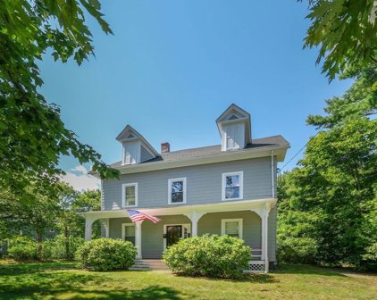 186 Main St, Wayland