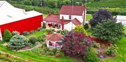 30 Middle Rd, Biglerville