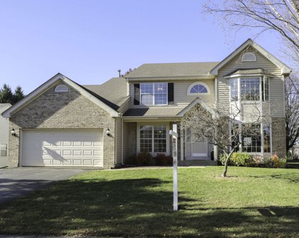 246 Fenimore Road, Crystal Lake