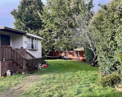 821 Butte, Crescent City