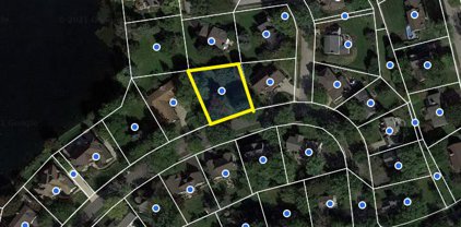 8 Windwood Drive, Sugar Grove