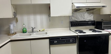 6220 Mckay Avenue Unit 702, Burnaby