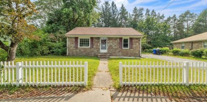 989 Worcester St, Springfield