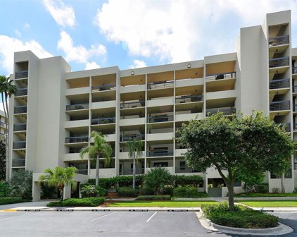 1065 Gulf Of Mexico Drive Unit 401, Longboat Key