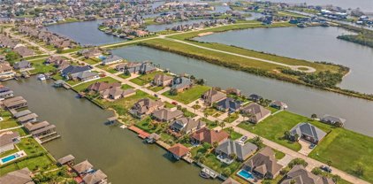 1541 Regatta  Cove, Slidell