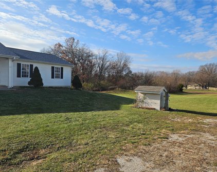 10 Devin  Drive, Troy