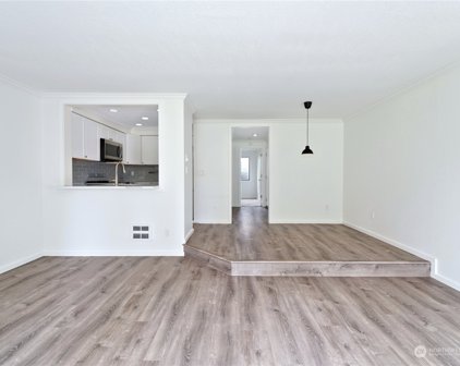 17404 119th Lane SE Unit #H3, Renton