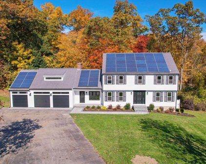 188 Stearns Rd, Marlborough