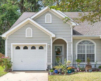 1437 Tiger Lake Dr, Gulf Breeze
