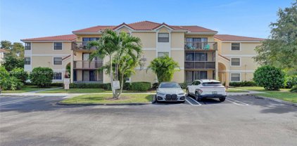 5661 Riverside Dr Unit #306B7, Coral Springs