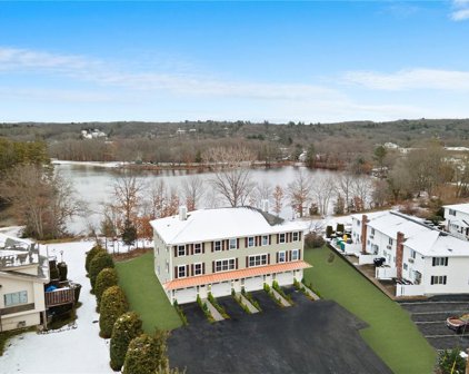 95 Farnum  Pike Unit 9, Smithfield