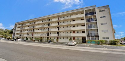 220 Sw 9th Ave Unit #307, Hallandale Beach