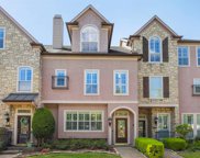 423 N Gate Stone, Houston image