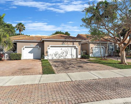 2301 E Aragon Blvd Unit #2, Sunrise