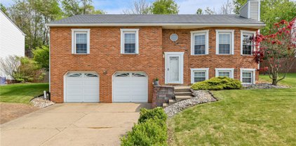 539 Cresthaven Dr, Plum Boro