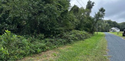 Nutter Rd, Nanticoke