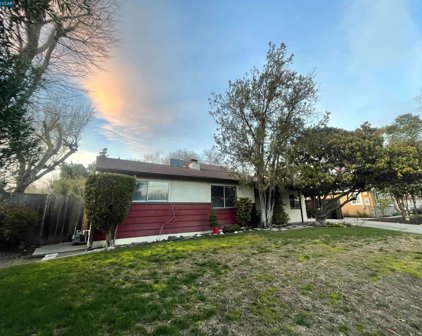303 Cameo Dr, Danville