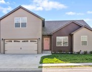 302 Lugano Ln, Clarksville image