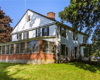 76 South Canaan Road, North Canaan
