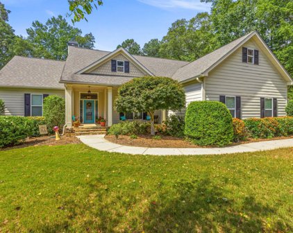 335 Doe Hollow Trace, Fayetteville