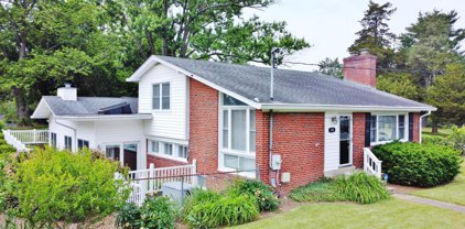109 1st Pl, Annapolis