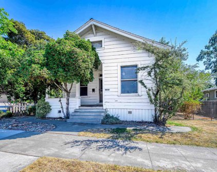 4306 1St St, Pleasanton