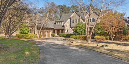 814 Old Mountain Nw Road, Kennesaw