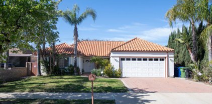 10031 Sunnybrae Avenue, Chatsworth