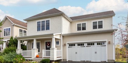 90 Braeburn Street, South Burlington