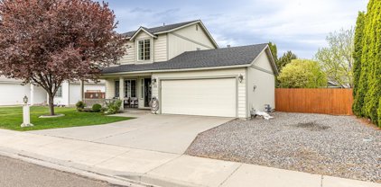 412 S Young Pl, Kennewick