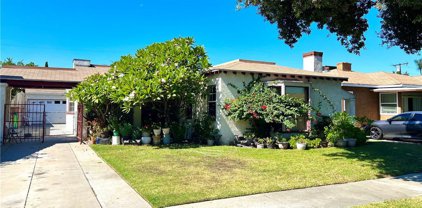 6919 Prospect Avenue, Bell