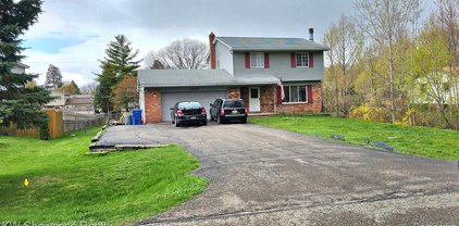 1081 GENELLA, Waterford Twp