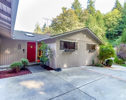 5019 157th Avenue SE, Bellevue