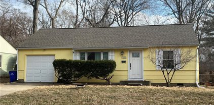 7911 W 60th Street, Merriam