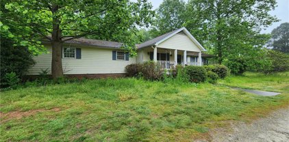 1077 Chandler Road, Lawrenceville