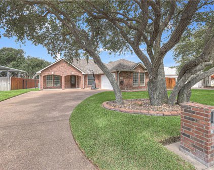 411 Fairway Oaks Street, Rockport