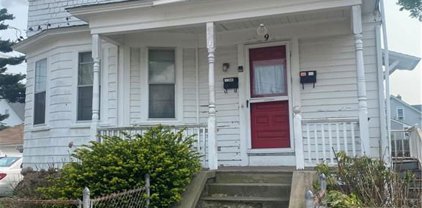 9 Russell  Avenue, East Providence