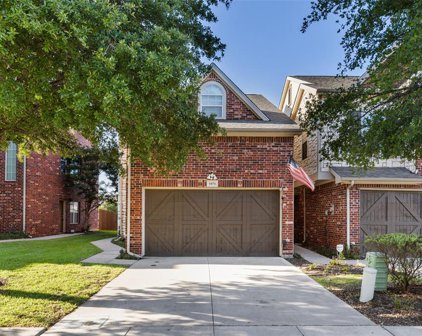 1076 Colonial  Drive, Coppell