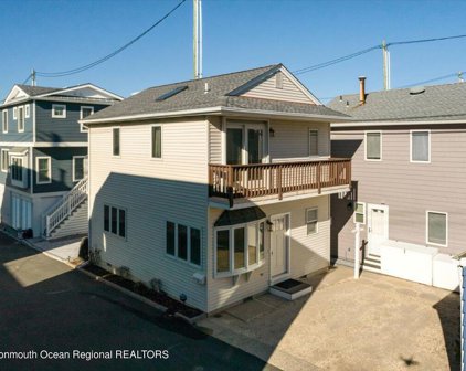14 E Surf Way, Lavallette