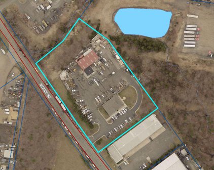 9469 Hawkins Dr, Manassas