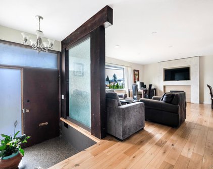 687 Schoolhouse Street, Coquitlam