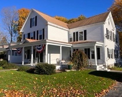 63 Maple Ave, Shrewsbury