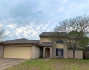 7511 Flair Oaks Drive, Houston image
